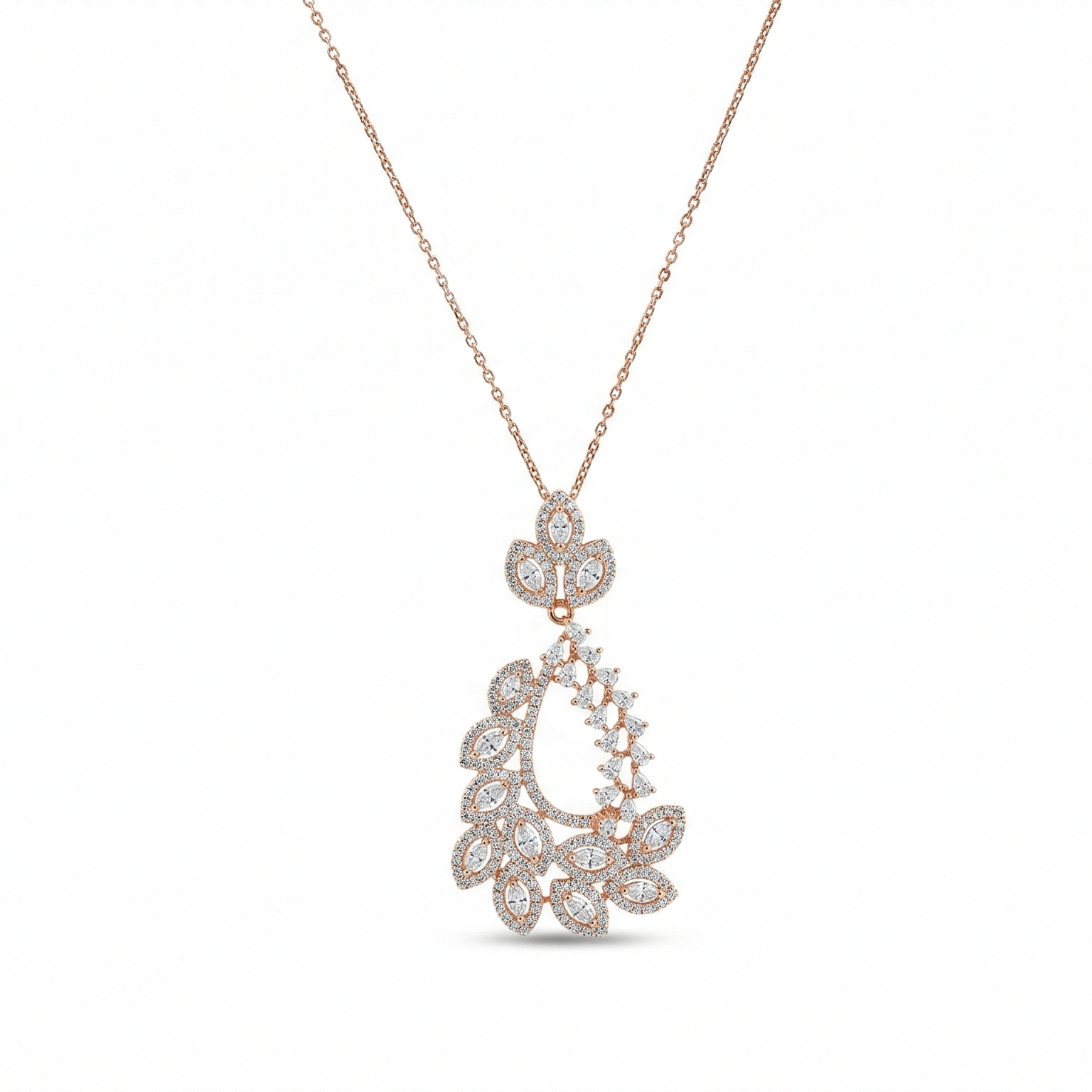 Pendants — Myraé Moissanite