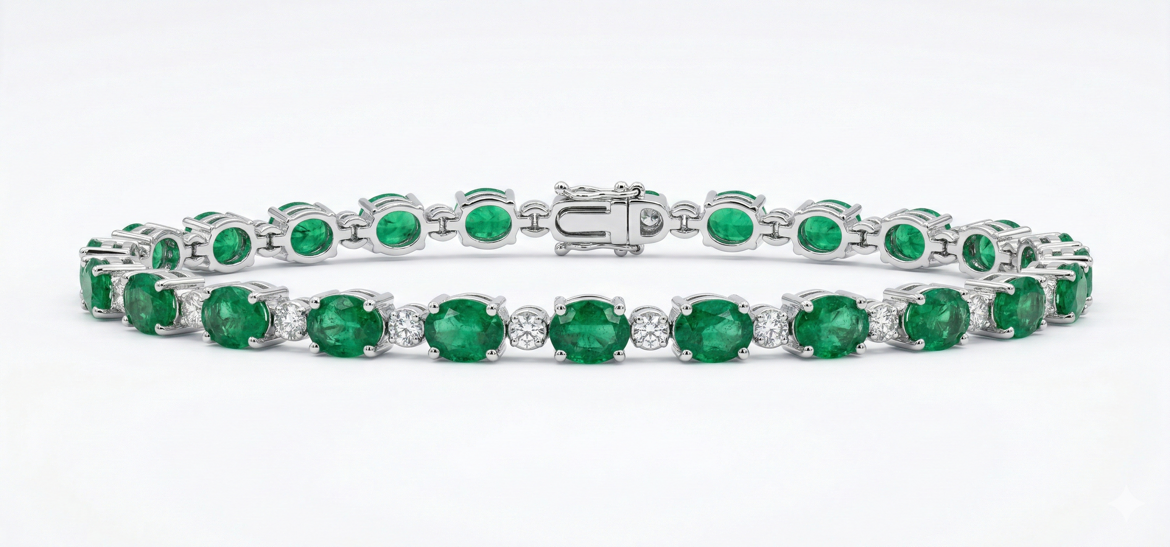 Bracelets — Myraé Moissanite