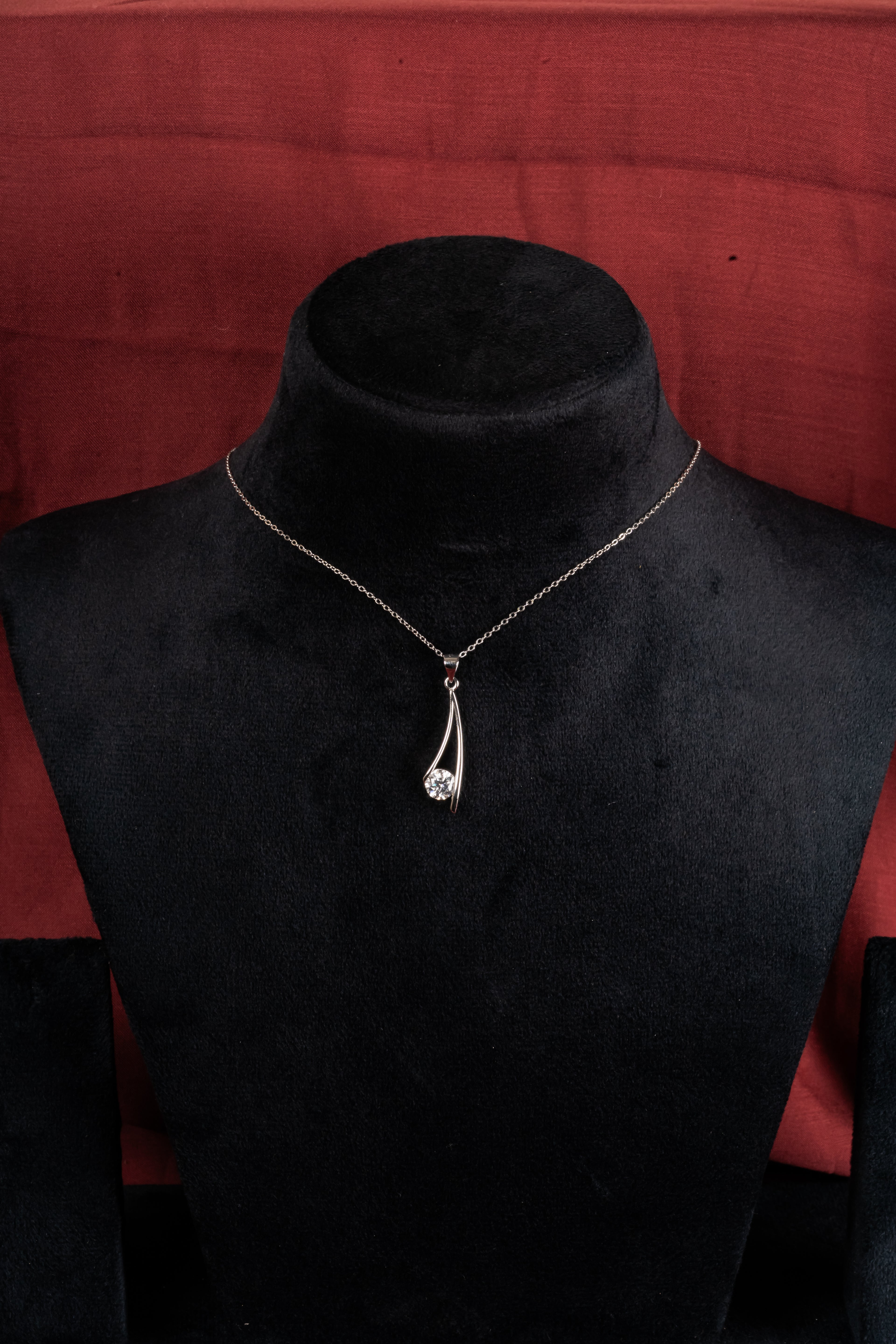Silver Arc Drop Pendant – Front View – Sterling Silver Moissanite – Myraé