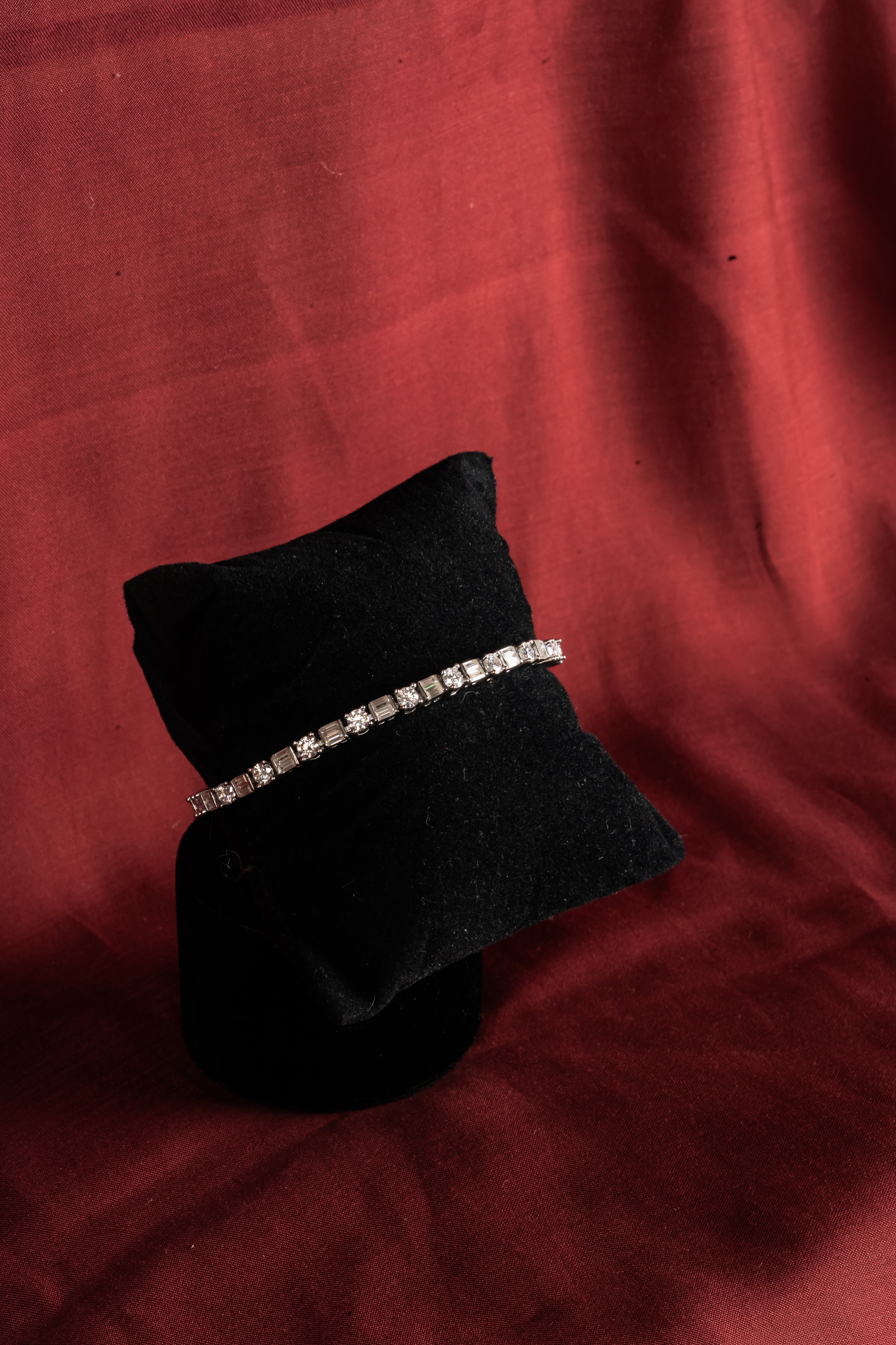 Silver Rhythm Line Bracelet