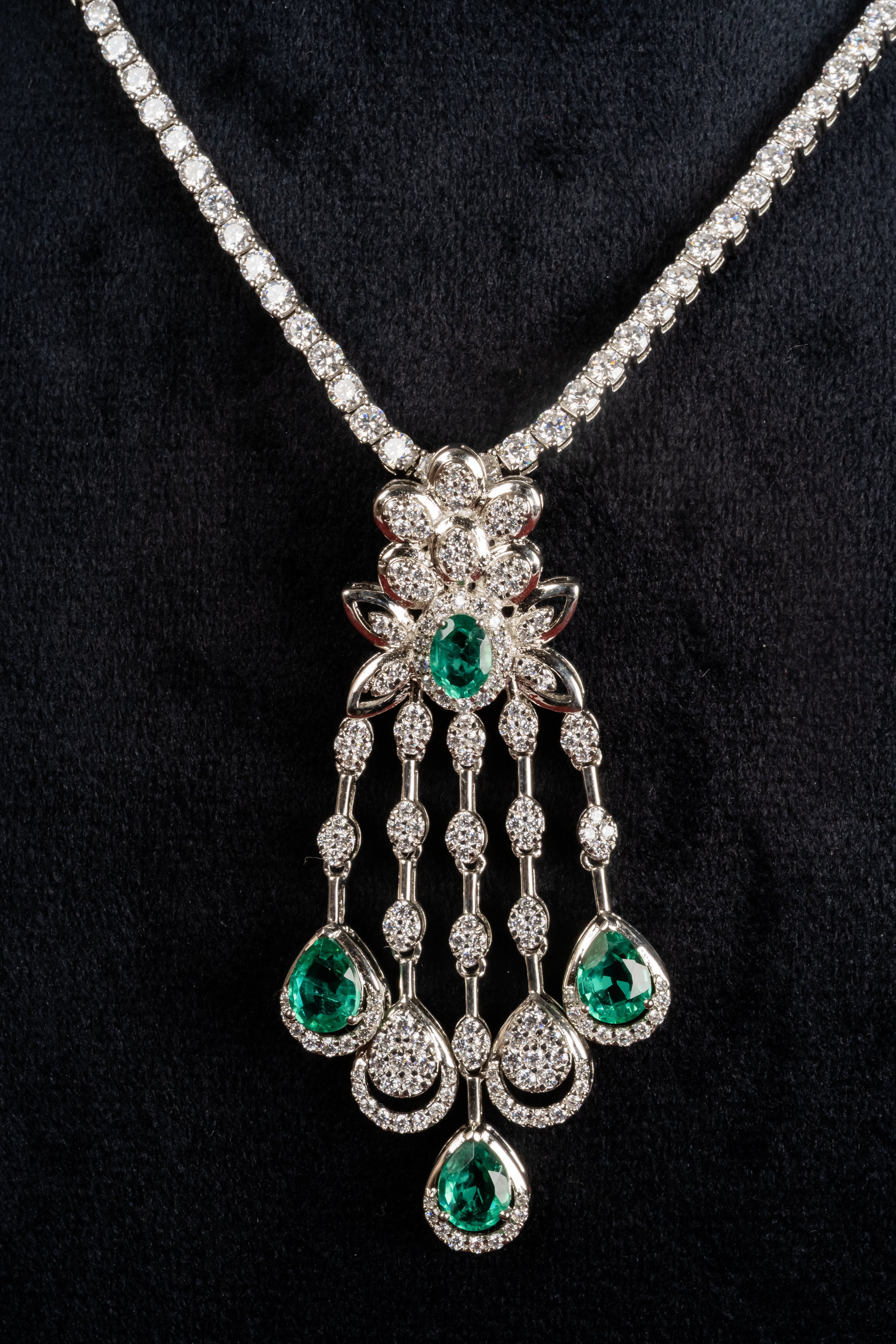 Silver Grandfall Pendant Set