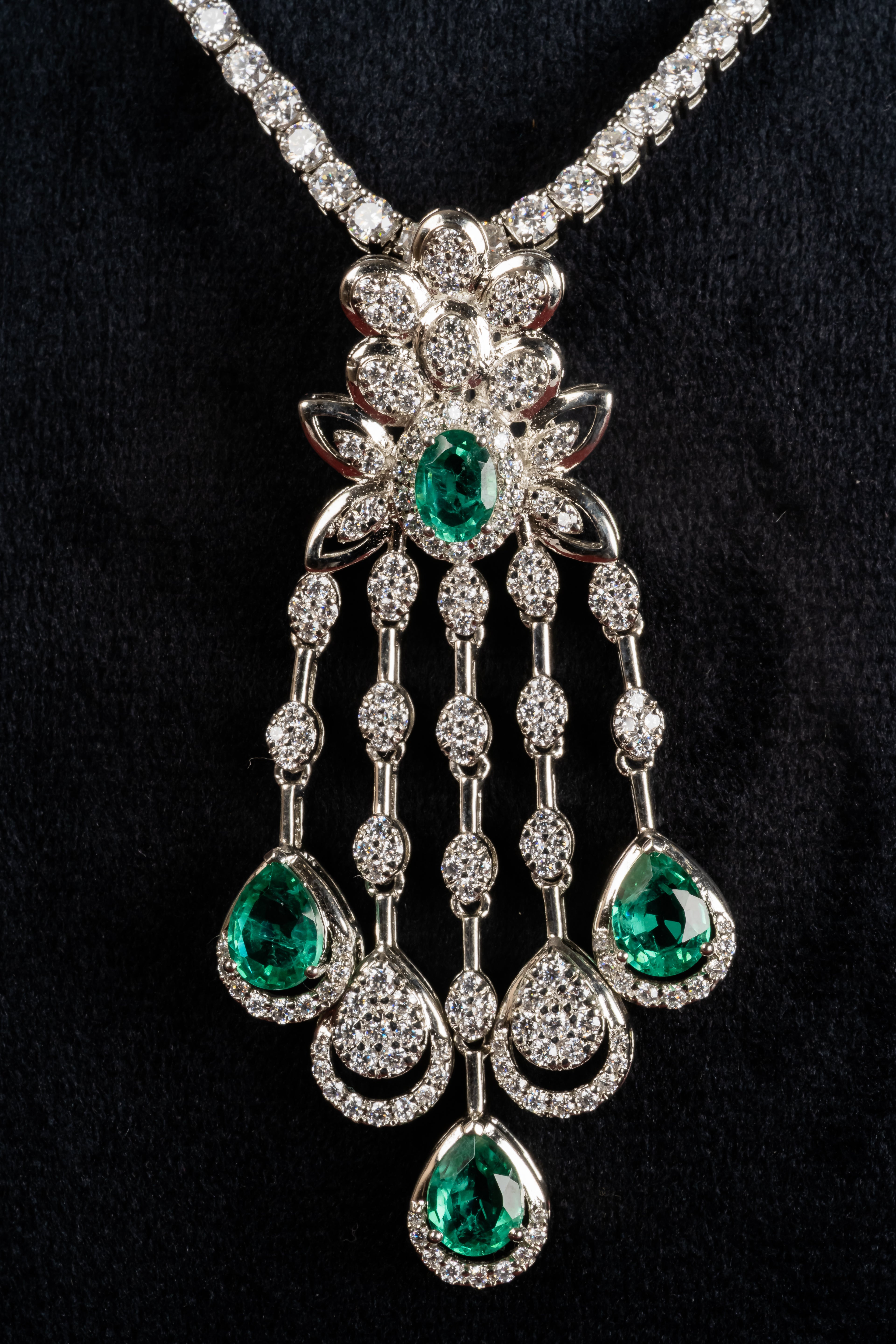 Silver Grandfall Pendant Set