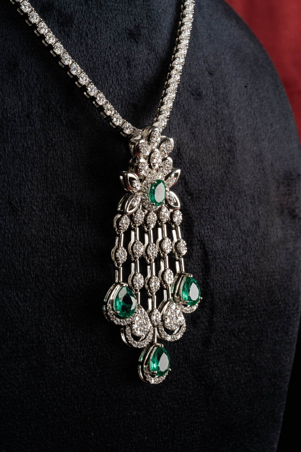 Silver Grandfall Pendant Set
