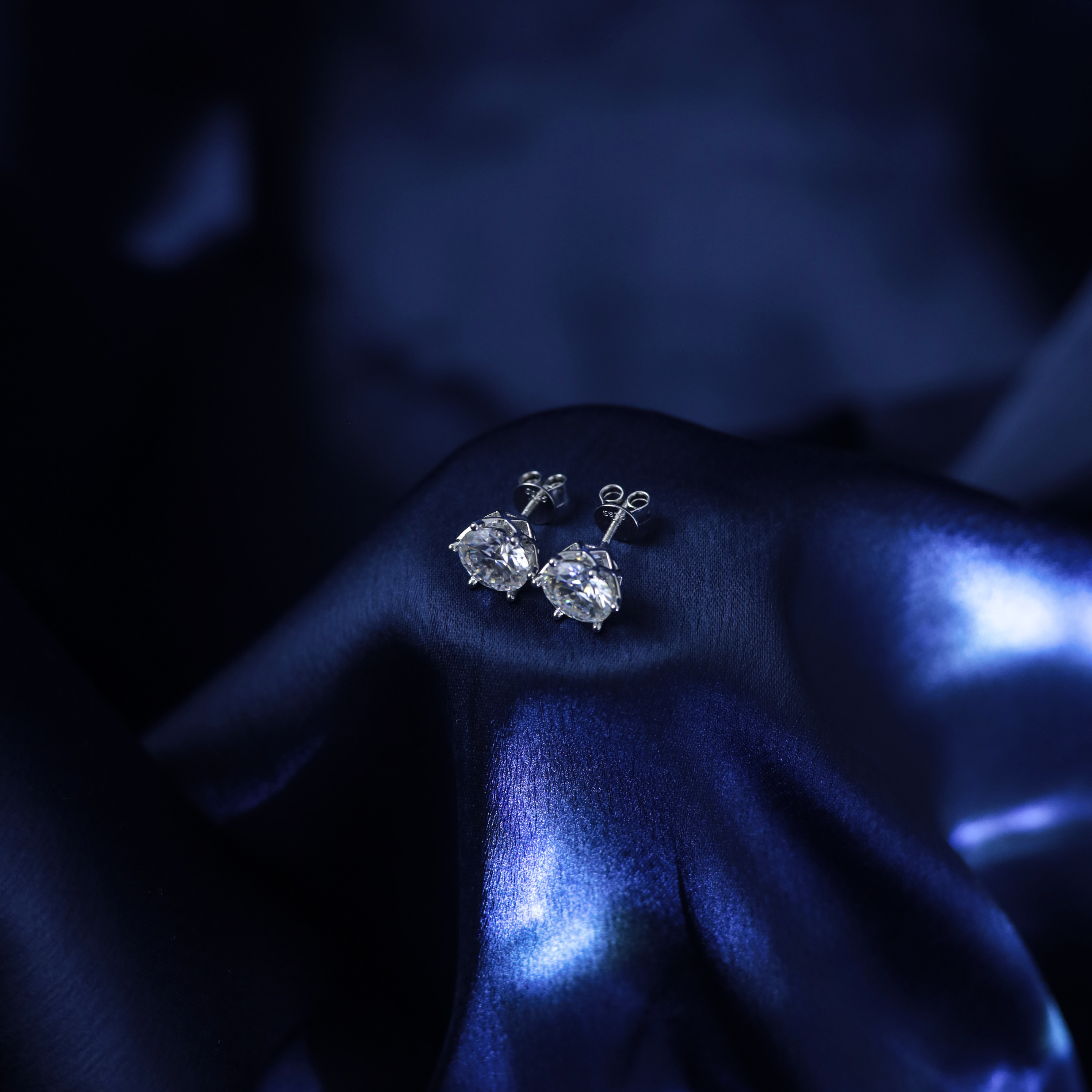 Signature Sparkle Studs (9.50MM)