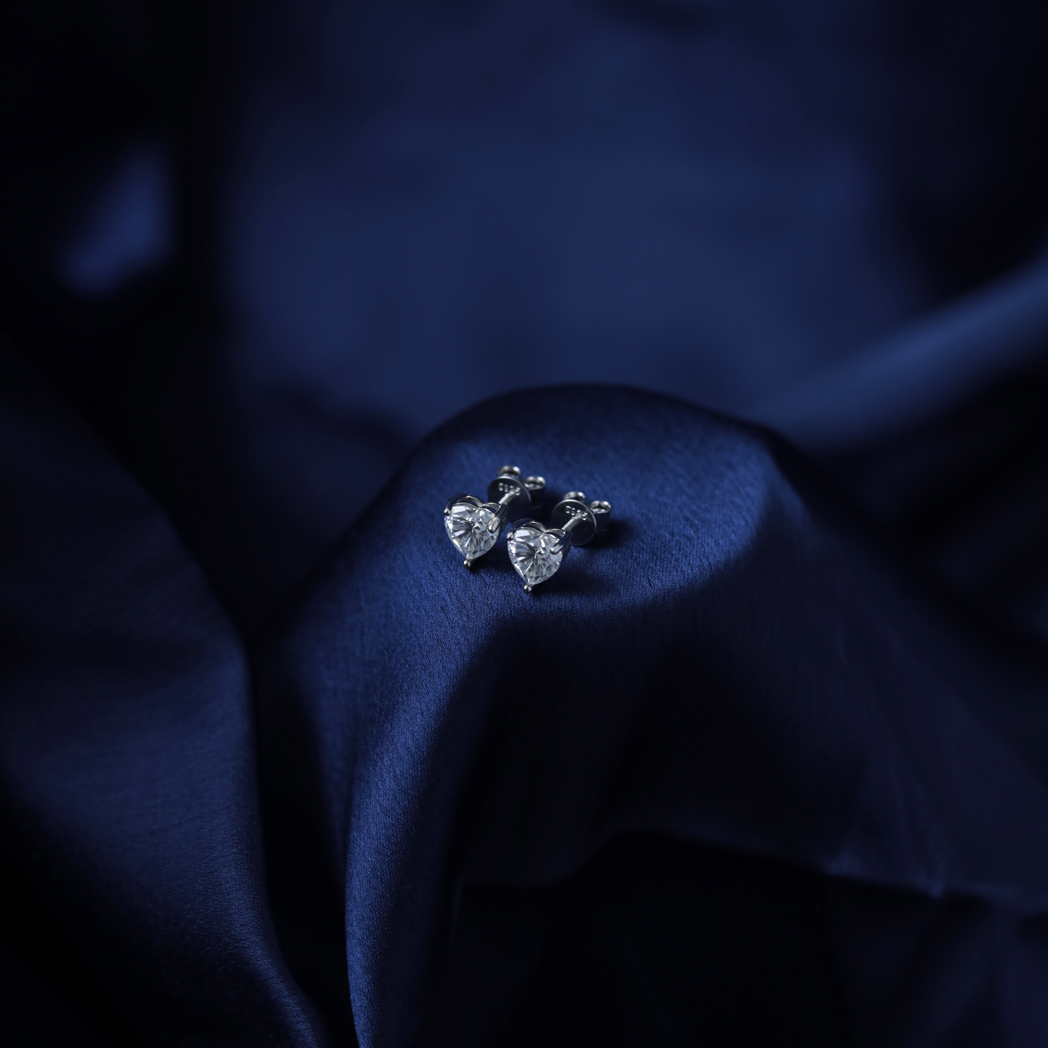 Heart's Promise Studs – Side View – Silver Moissanite – Myraé