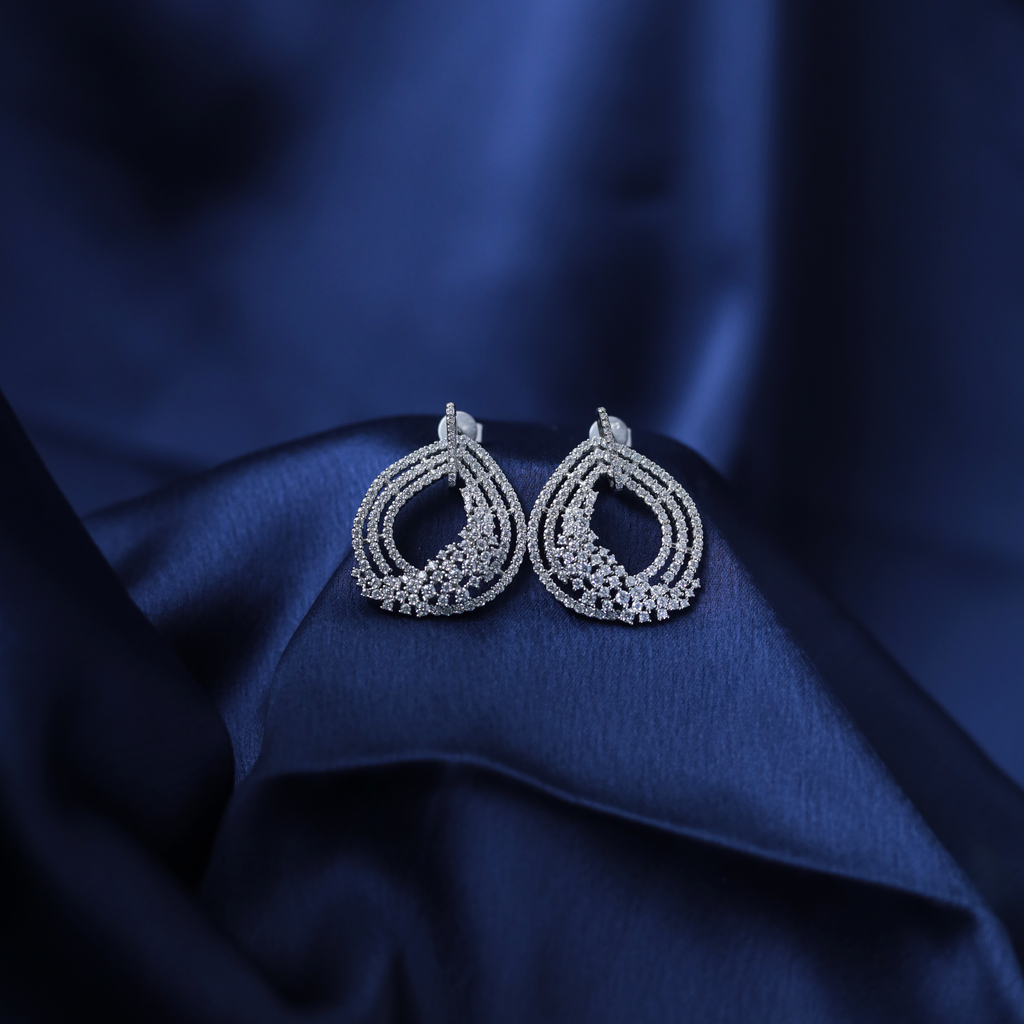 Grand Chandelier Earrings – Silver Pave Moissanite Drop Earrings – Myraé