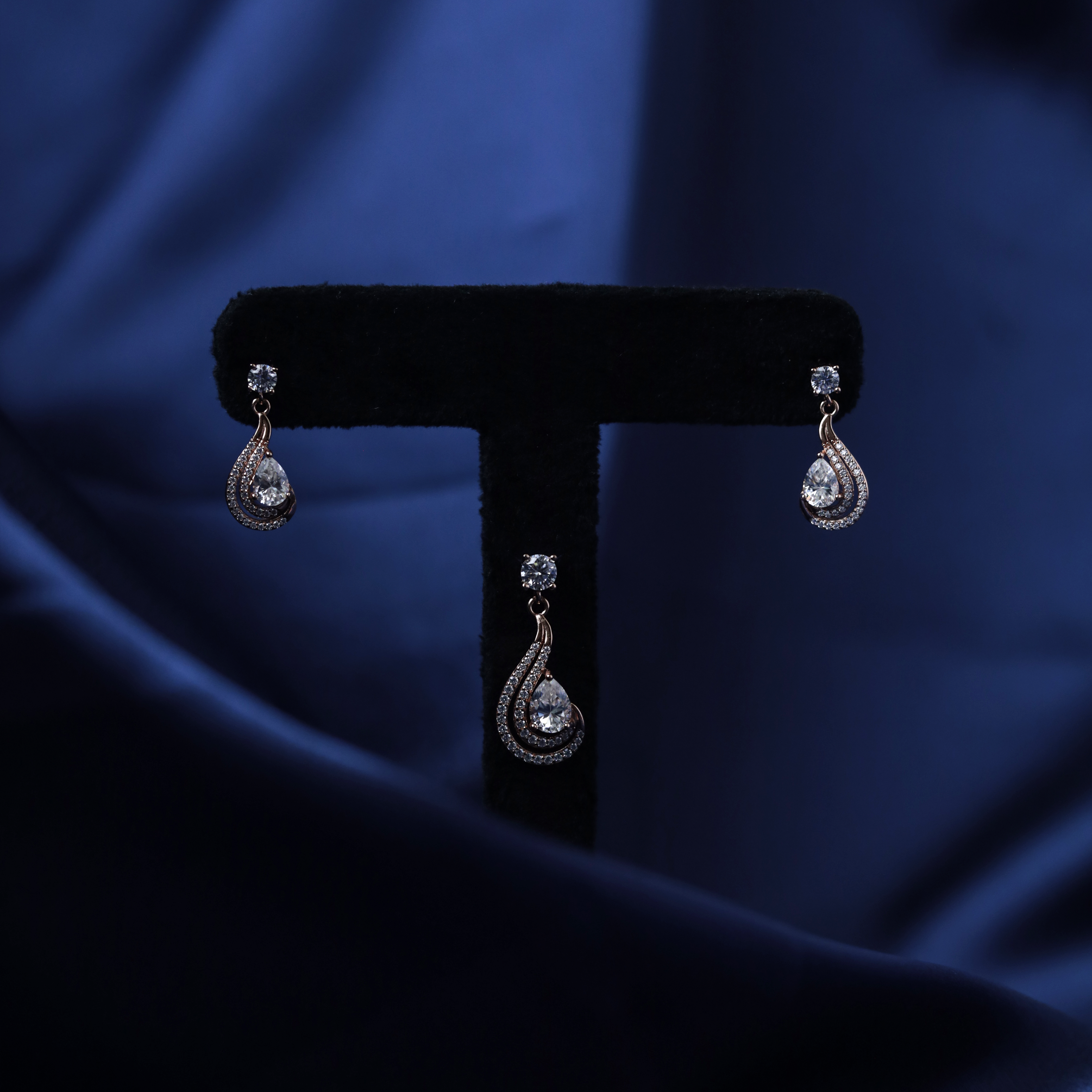 Graceful Swan Drop Set – Earrings View – Silver Moissanite – Myraé