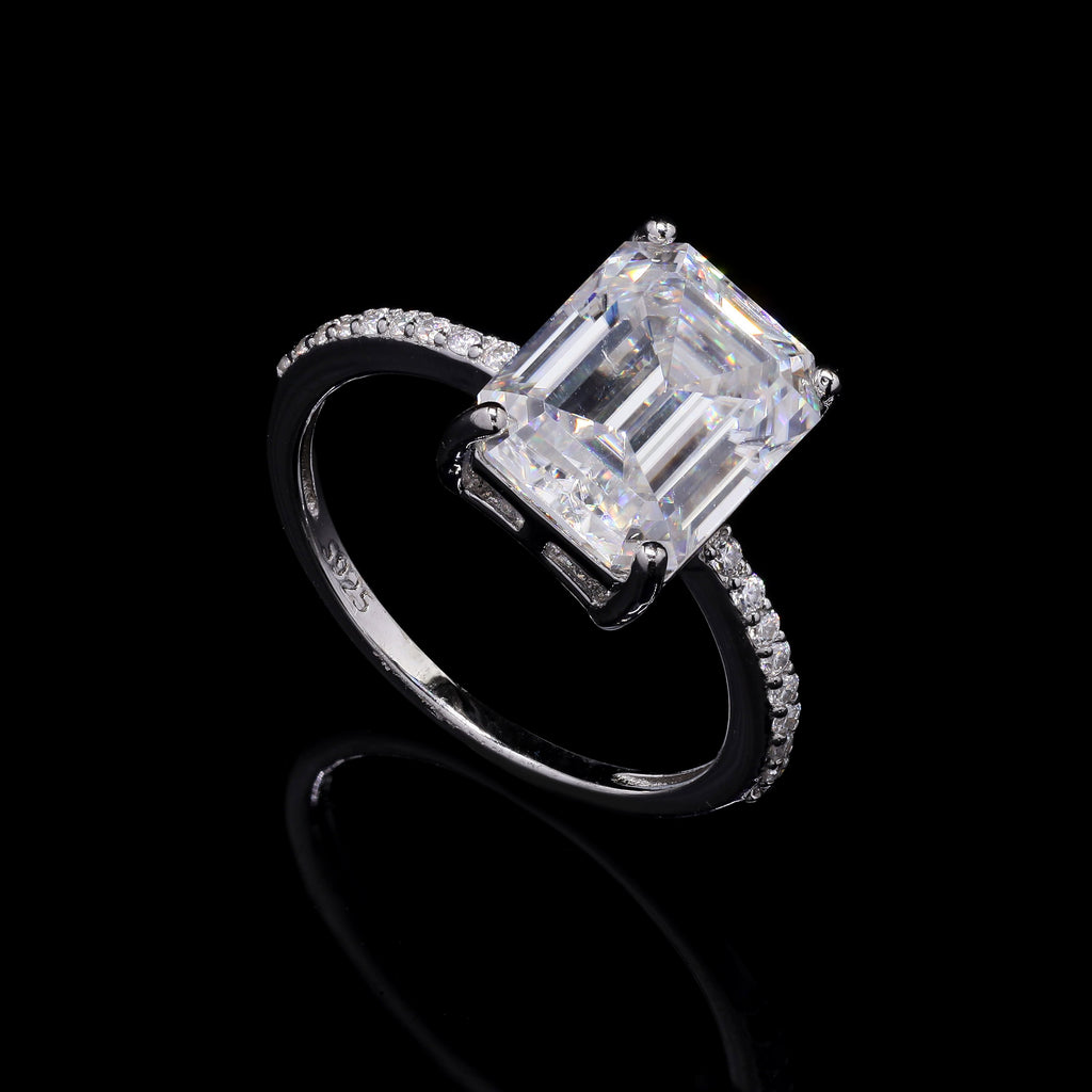Tableau Emerald Ring - angle