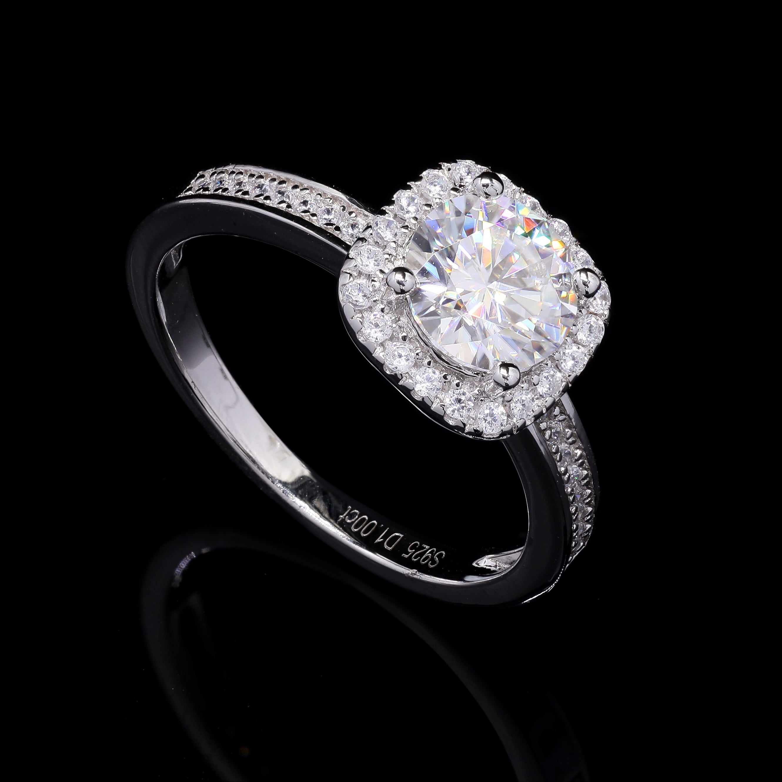Cushion Halo Ring - angle