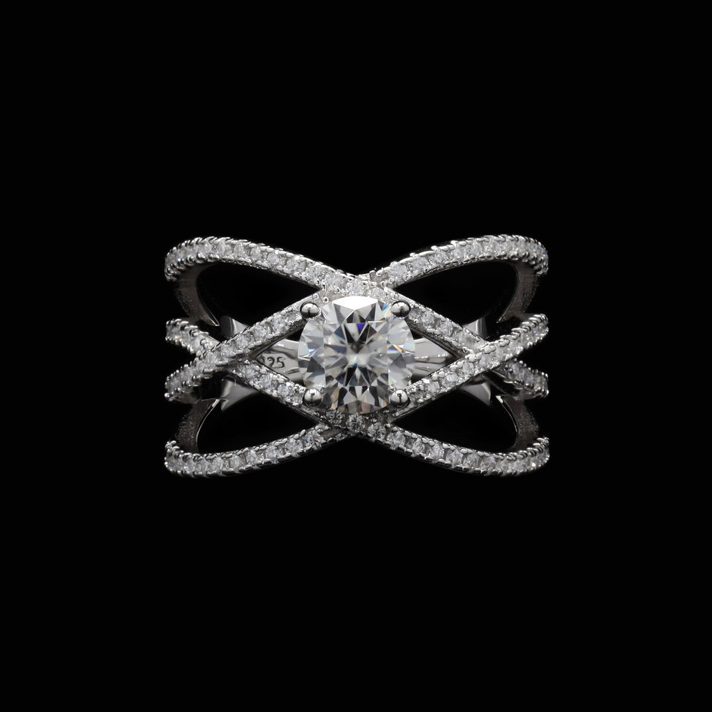 Intersect Solitaire Ring, in 925 sterling silver