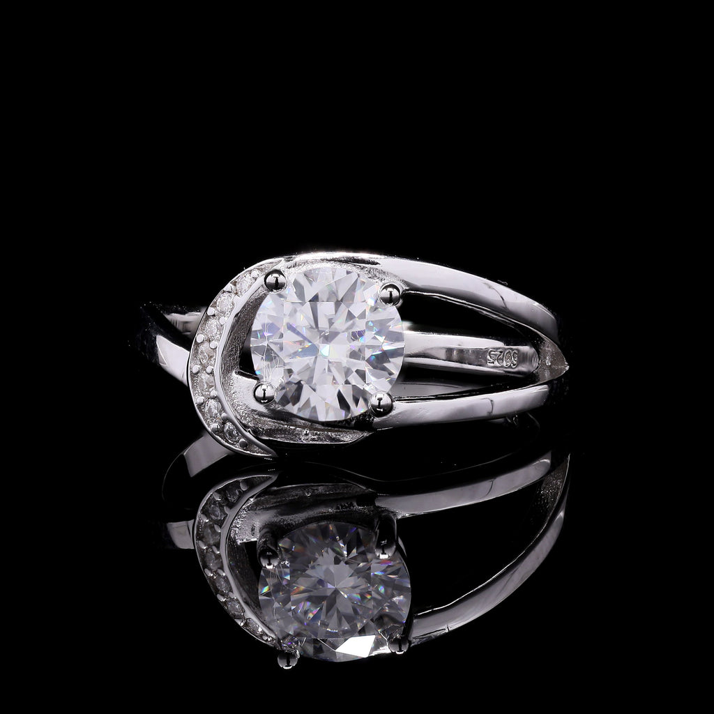 Crescent Arc Ring, in 925 sterling silver