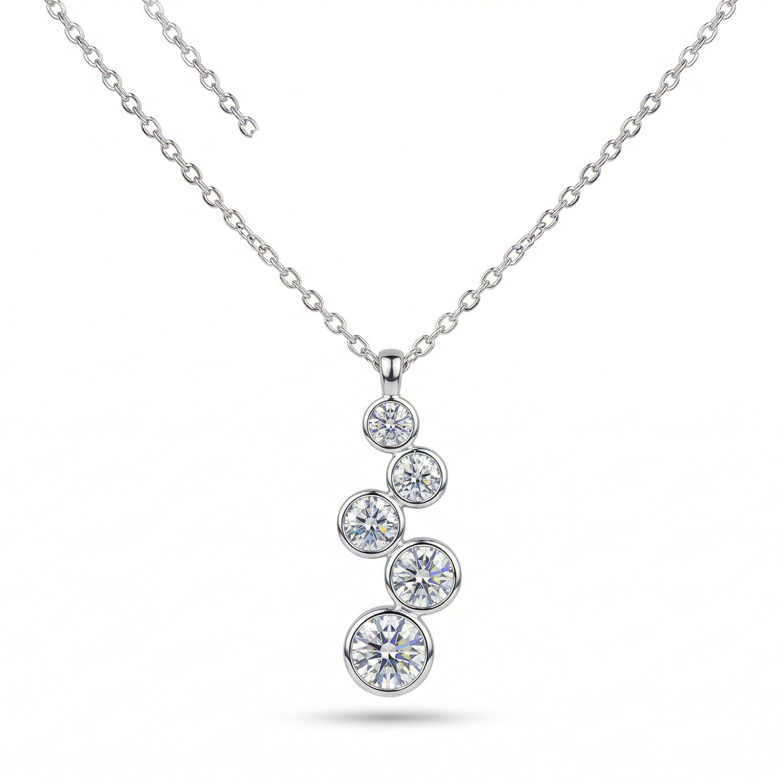 Silver Rising Line Pendant – Sterling Silver Moissanite Pendant – Myraé